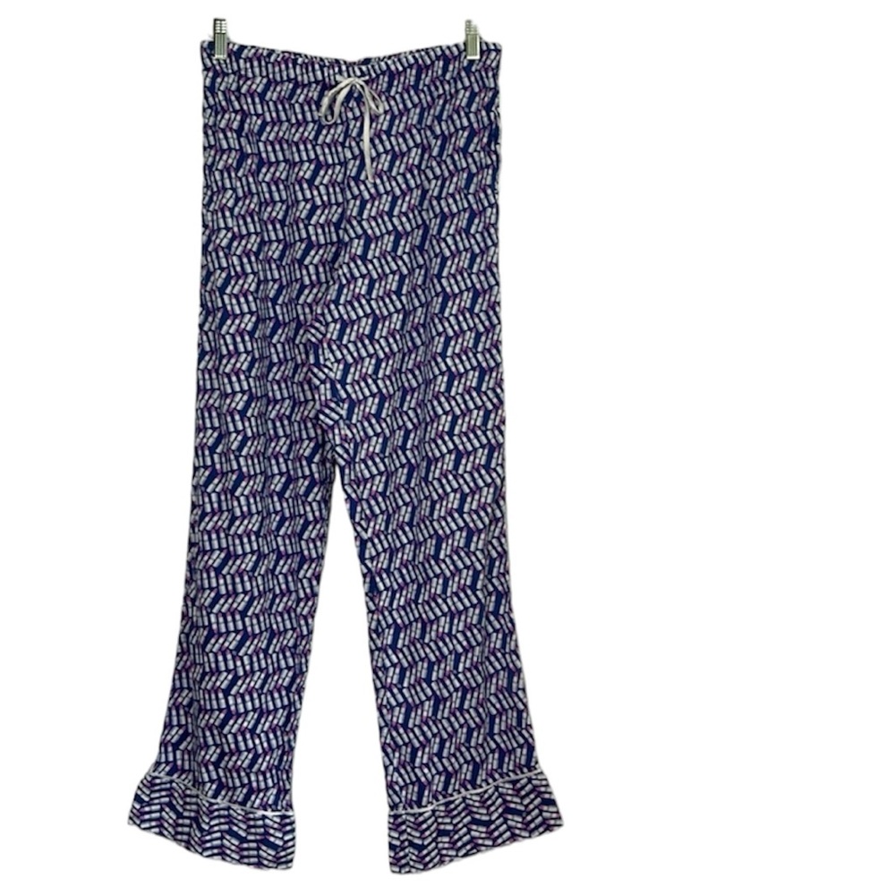 Victoria’s Secret novelty pajama pants size MEDIUM lipstick print design